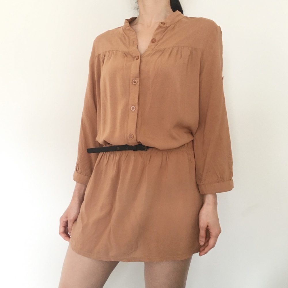 Neutral Minimal Buttoned Dress/Tunic